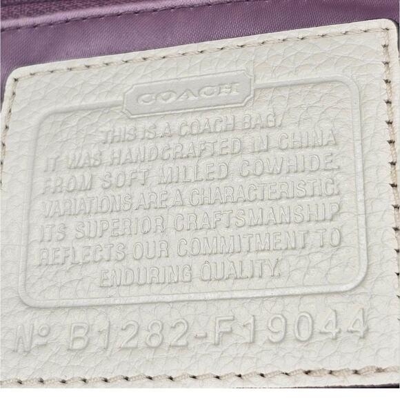 Coach Ivory White Cream Penelope Pebbled Leather Carryall Handbag Purse - Picture 8 of 8